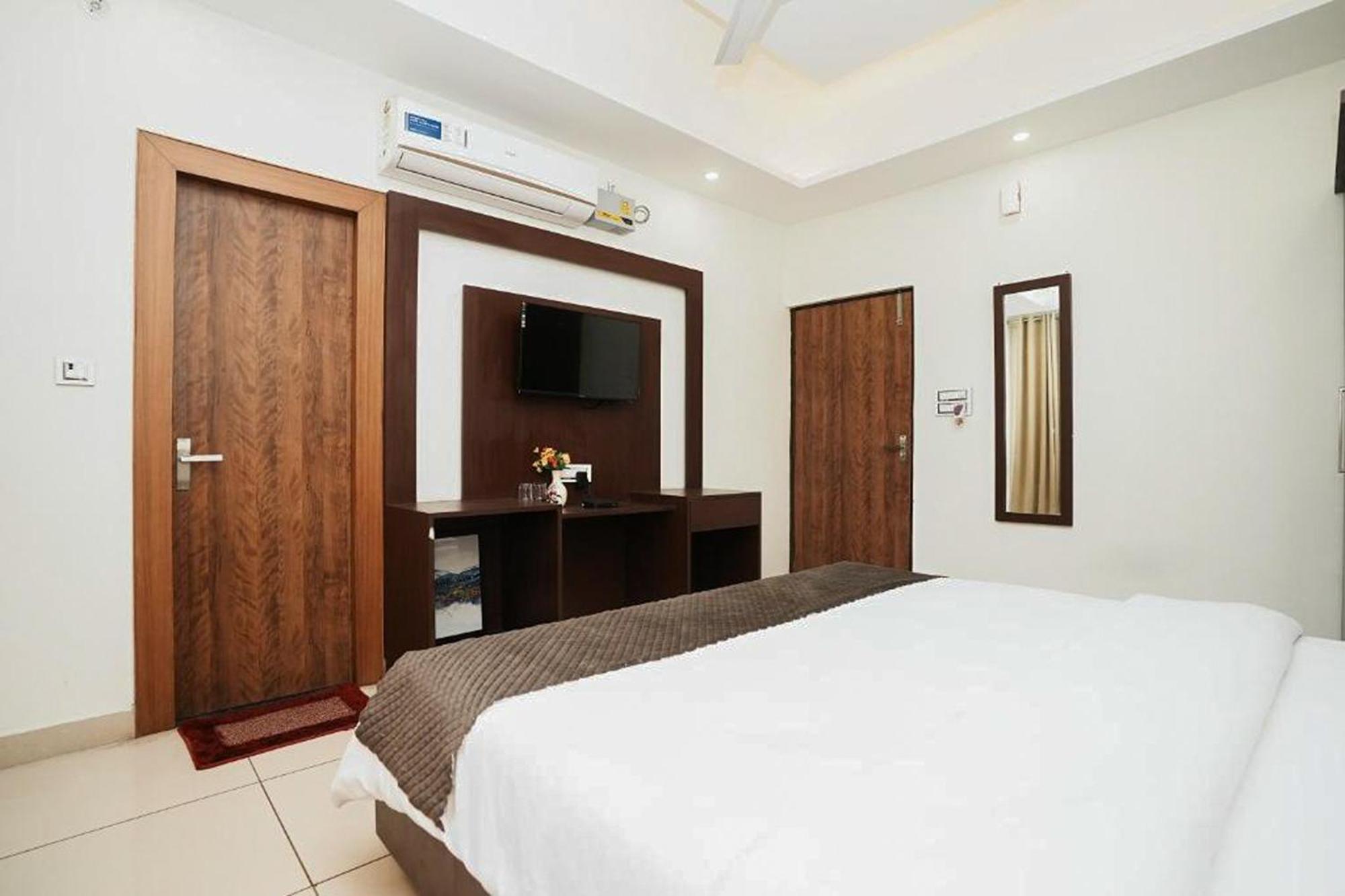 Hotel The 7 Seas Rišikéš Exteriér fotografie